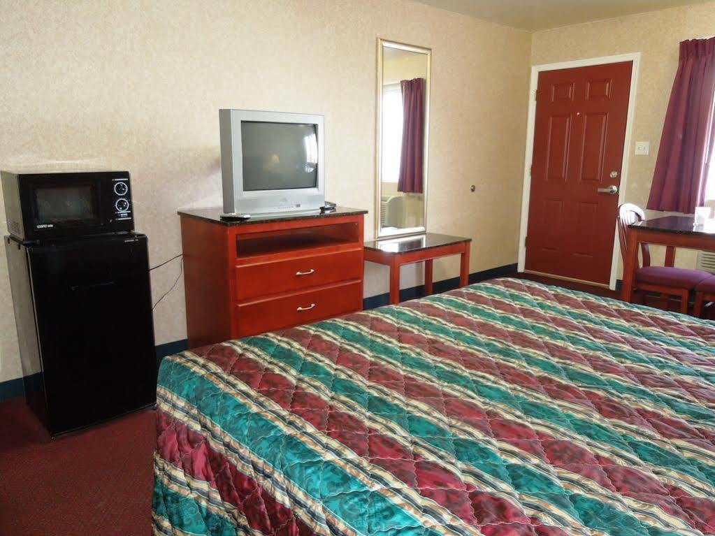 Atrium Inn & Suites Galloway Exterior foto